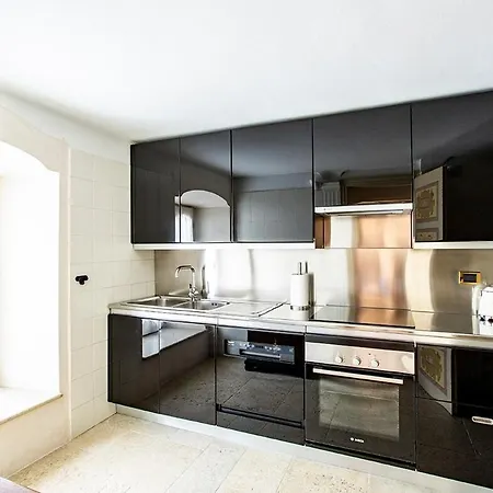 Appartement Lake Como Villa With Pool Mandello del Lario